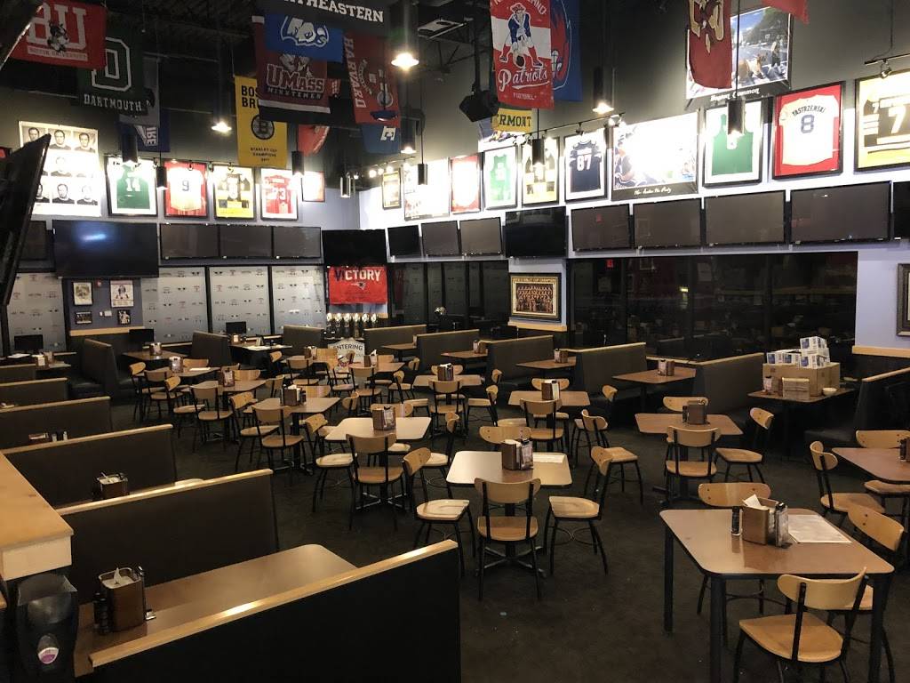 Foxboro Sports Tavern Bonita | restaurant | 25271 Chamber of Commerce Dr, Bonita Springs, FL 34134, USA | 2399922337 OR +1 239-992-2337