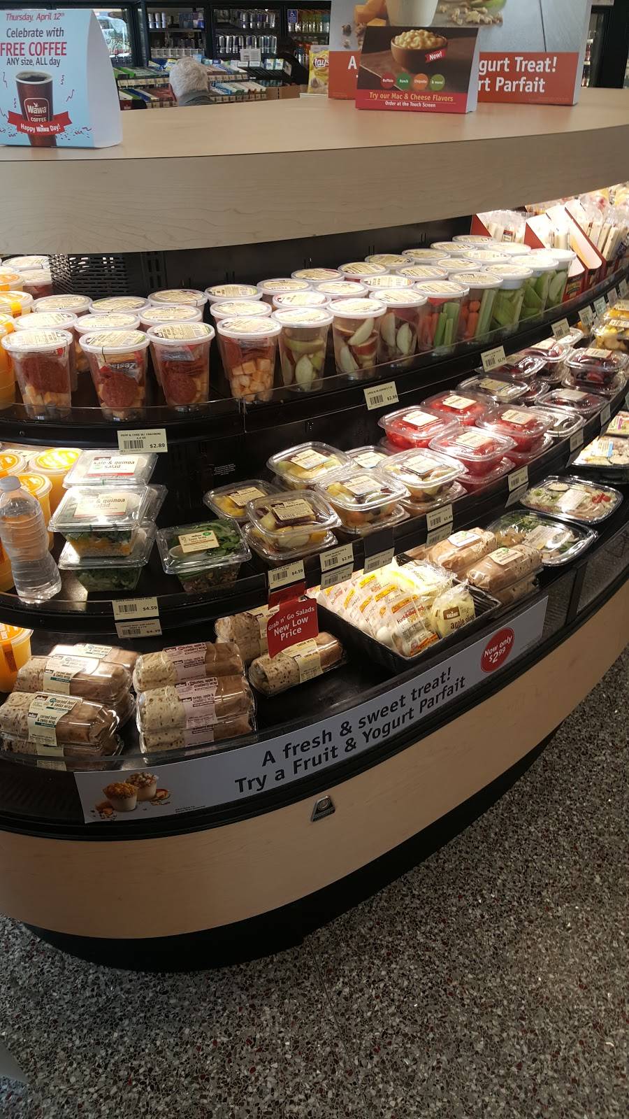 Wawa | cafe | 43582 US-27, Davenport, FL 33837, USA | 8638409069 OR +1 863-840-9069