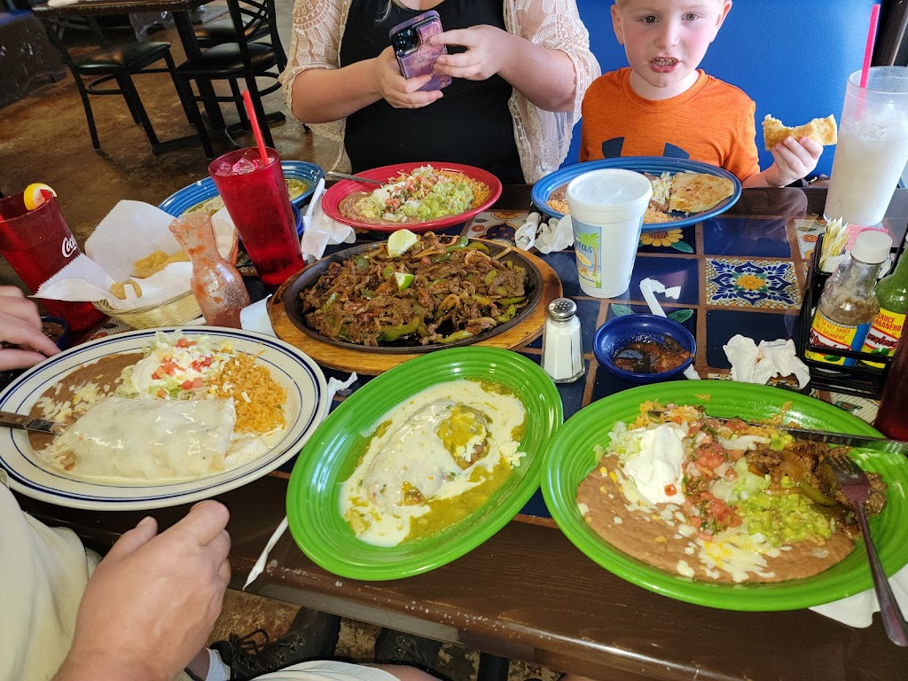 Las Playitas Greers Ferry | restaurant | 8317 Edgemont Rd, Higden, AR 72067, USA | 5018252040 OR +1 501-825-2040