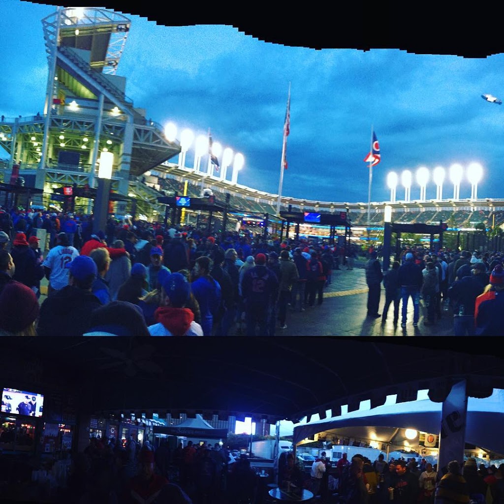 Thirsty Parrot | restaurant | 812 Huron Rd E, Cleveland, OH 44115, USA | 2166853200 OR +1 216-685-3200