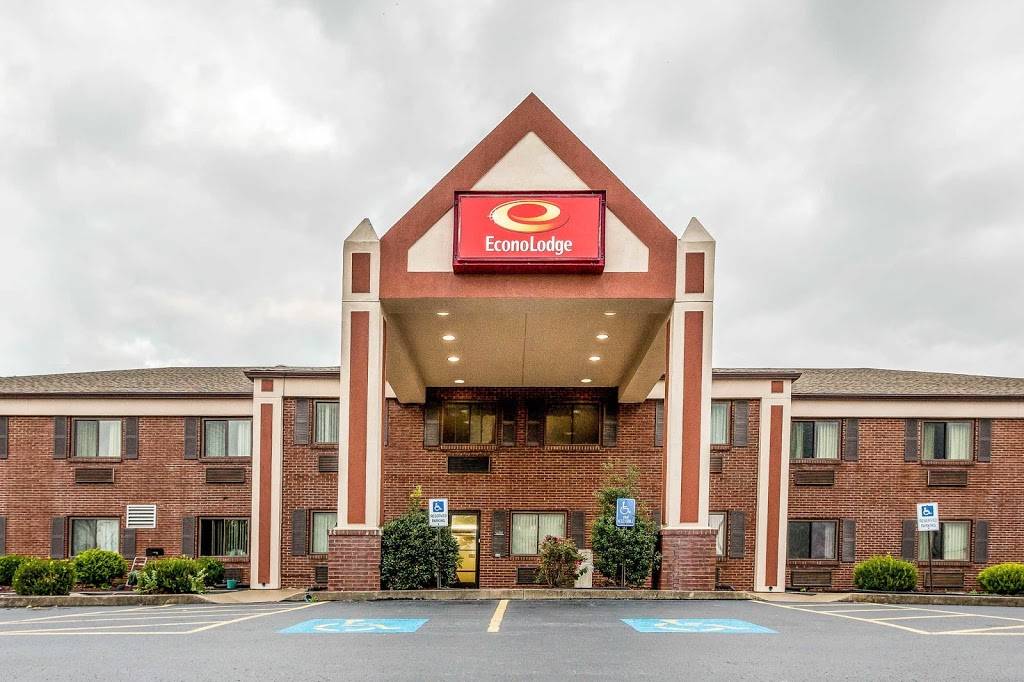 Econo Lodge | restaurant | 100 Howard Dr, Shelbyville, KY 40065, USA | 5026335771 OR +1 502-633-5771