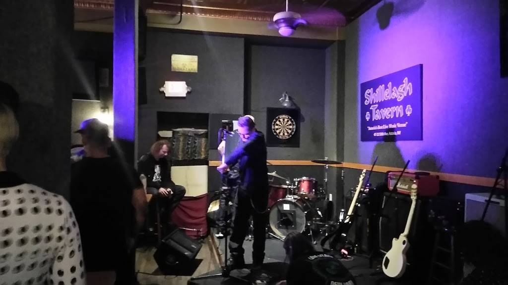 The Shillelagh Tavern | restaurant | 47-22 30th Ave, Long Island City, NY 11103, USA | 7187289028 OR +1 718-728-9028