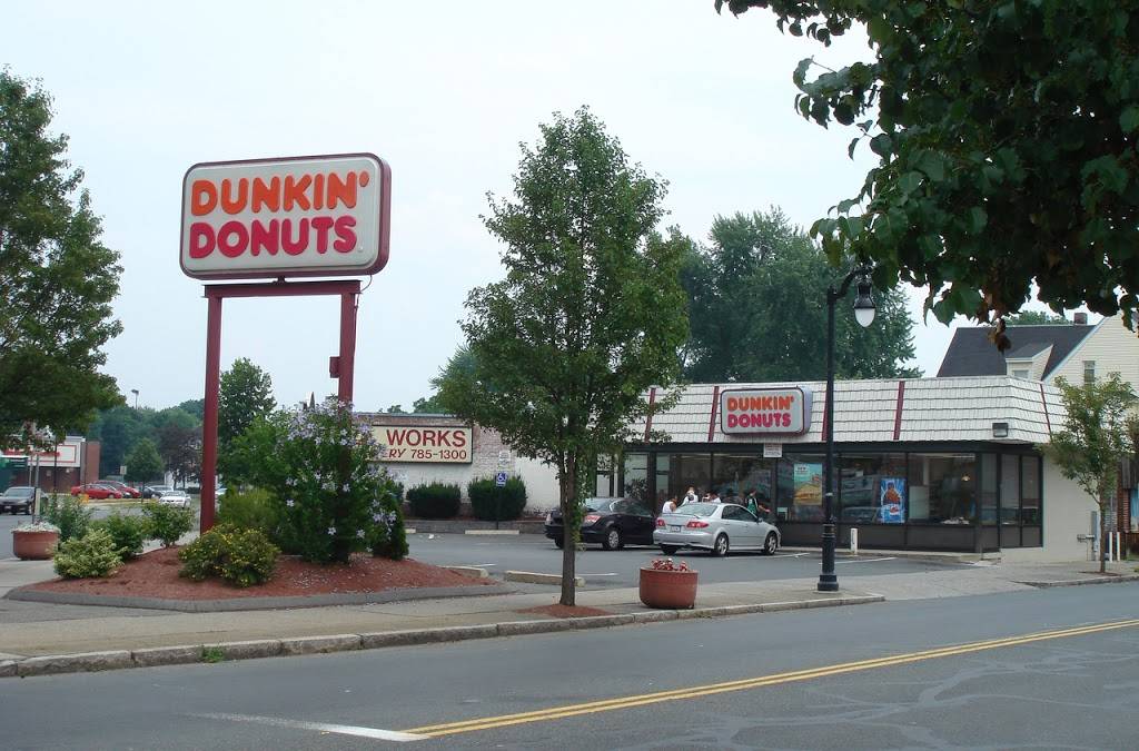 Dunkin | bakery | 568 Belmont Ave, Springfield, MA 01108, USA | 4137335193 OR +1 413-733-5193