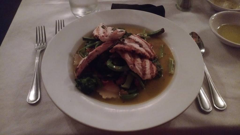 Angelinas | restaurant | 655 Main St, Ogunquit, ME 03907, USA | 2076460445 OR +1 207-646-0445