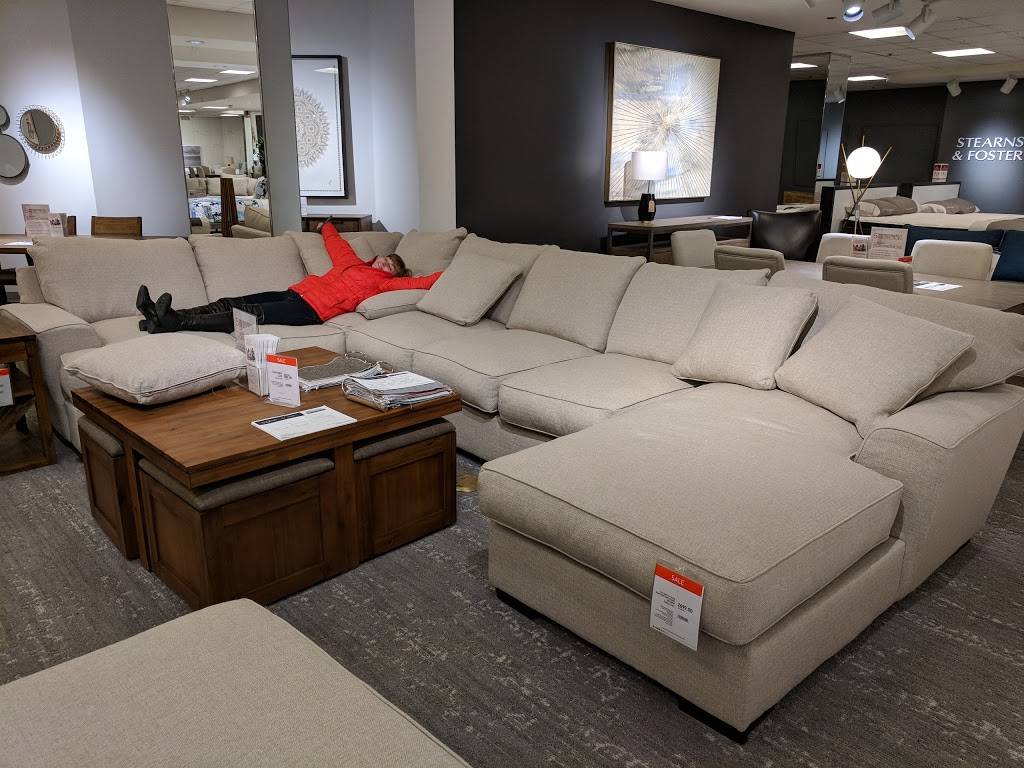 Danbury Fair | shopping mall | 7 Backus Ave, Danbury, CT 06810, USA | 2037433247 OR +1 203-743-3247