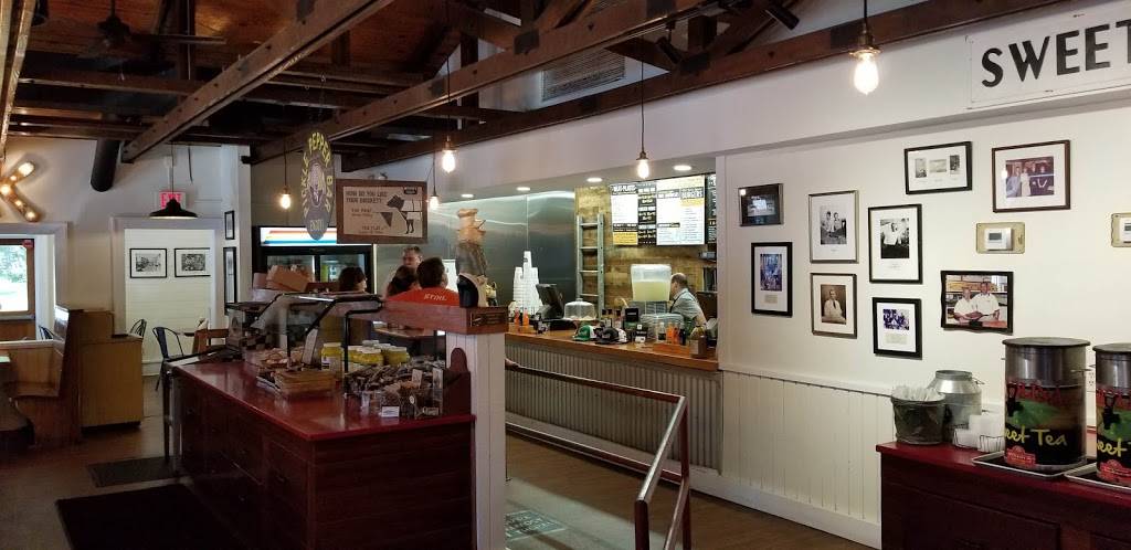 Melvins Barbecue | restaurant | 538 Folly Rd, Charleston, SC 29412, USA | 8437620511 OR +1 843-762-0511