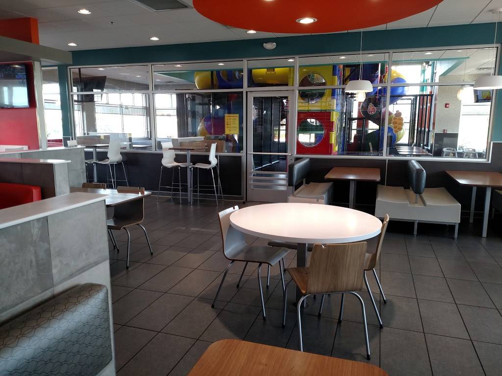 Burger King | restaurant | 650 Malwest Dr, Prattville, AL 36066, USA | 3343809488 OR +1 334-380-9488