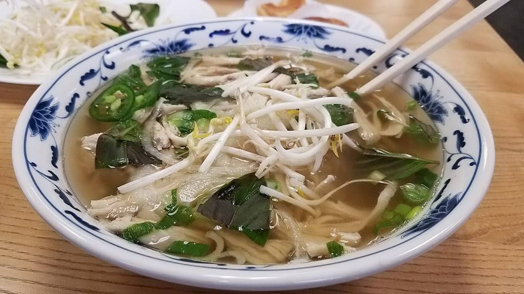 Pho Than Brothers | restaurant | 16809 Hwy 99, Lynnwood, WA 98037, USA | 4259996596 OR +1 425-999-6596