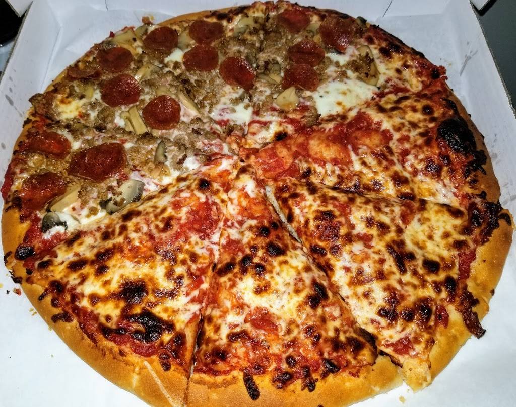 Coccas Pizza | restaurant | 3556 S Main St, Mineral Ridge, OH 44440, USA | 3303490086 OR +1 330-349-0086
