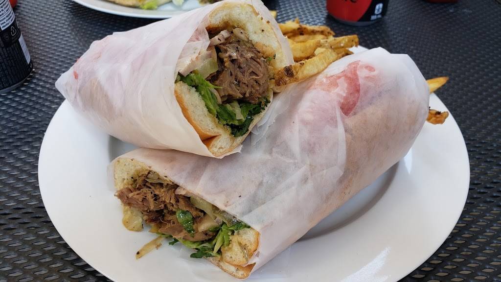 Parsi Premium Sandwiches,Burgers, kabobs | restaurant | 8199 Yonge St, Thornhill, ON L3T 2C6, Canada | 9055971188 OR +1 905-597-1188