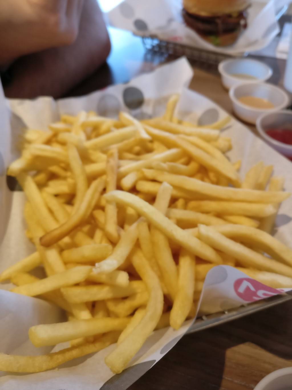 Burger 21 | restaurant | 14650 South La Grange Road, Orland Park, IL 60462, USA | 7087377952 OR +1 708-737-7952