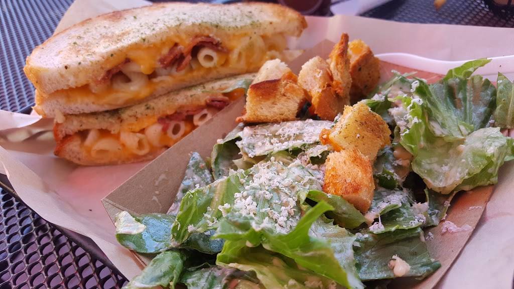 The Melt Irvine Spectrum | restaurant | 665 Spectrum Center Dr, Irvine, CA 92618, USA | 9499546621 OR +1 949-954-6621