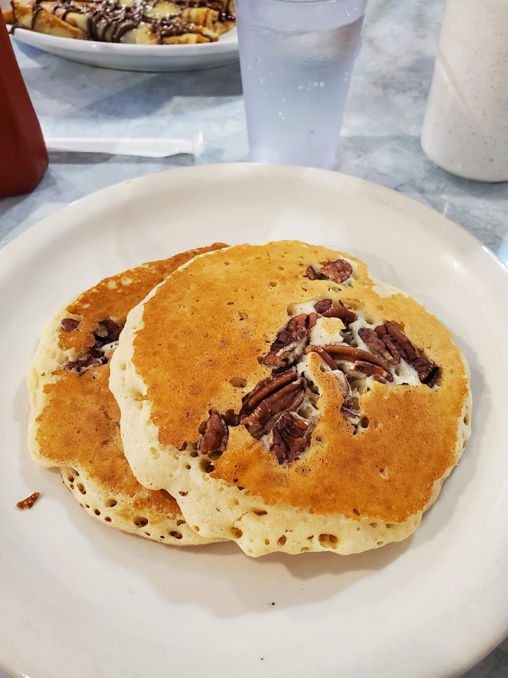 Park View Cafe | restaurant | 10 Lincoln Ave, Eldridge, IA 52748, USA | 5632859375 OR +1 563-285-9375