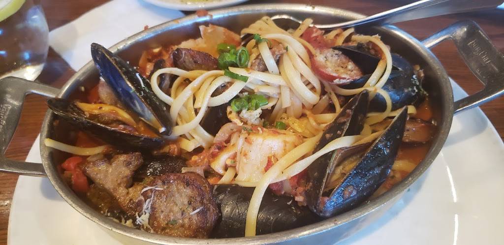 Travinia Italian Kitchen & Wine Bar Morrisville | restaurant | Park West Village, 1301 Market Center Dr, Morrisville, NC 27560, USA | 9194671718 OR +1 919-467-1718