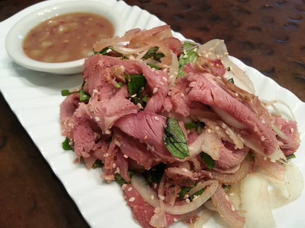 Huong Giang Food To Go | restaurant | 14282 Brookhurst St, Garden Grove, CA 92843, USA | 7145311798 OR +1 714-531-1798