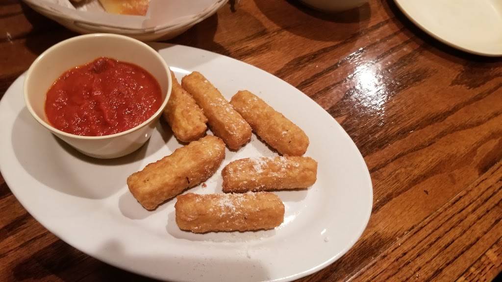 Eddys Pizza Restaurant | restaurant | 2108 W 15th St, Plano, TX 75075, USA | 9724246706 OR +1 972-424-6706