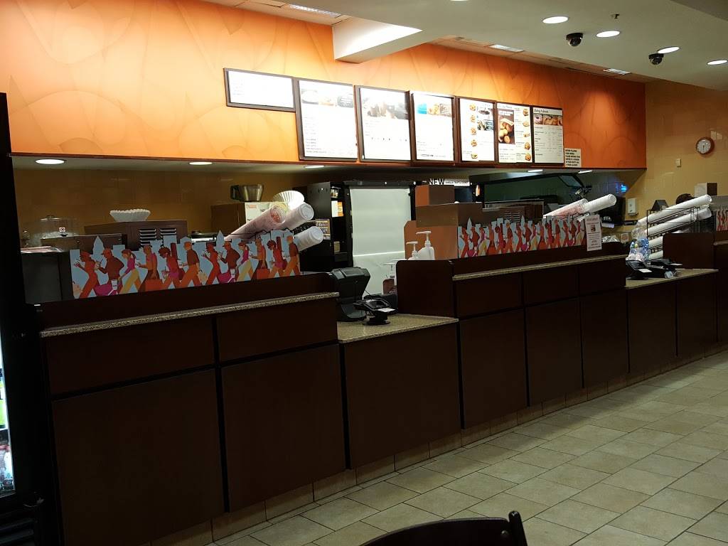 Dunkin | bakery | 66 E Main St #68, Georgetown, MA 01833, USA | 9783526394 OR +1 978-352-6394