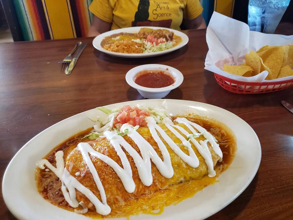 Charritos House Mexican Restaurant | restaurant | 9080 Spruce Mountain Rd, Larkspur, CO 80118, USA | 3036812373 OR +1 303-681-2373