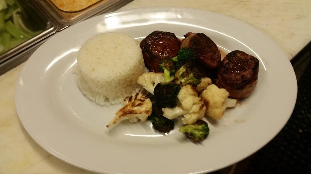 The Greatest Bar | restaurant | 262 Friend St, Boston, MA 02114, USA | 6173670544 OR +1 617-367-0544