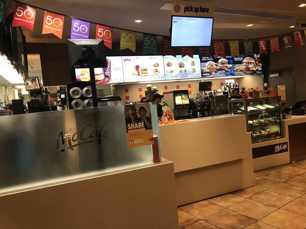 McDonalds | cafe | 805 William St, Cobourg, ON K9A 3A8, Canada | 9053726335 OR +1 905-372-6335