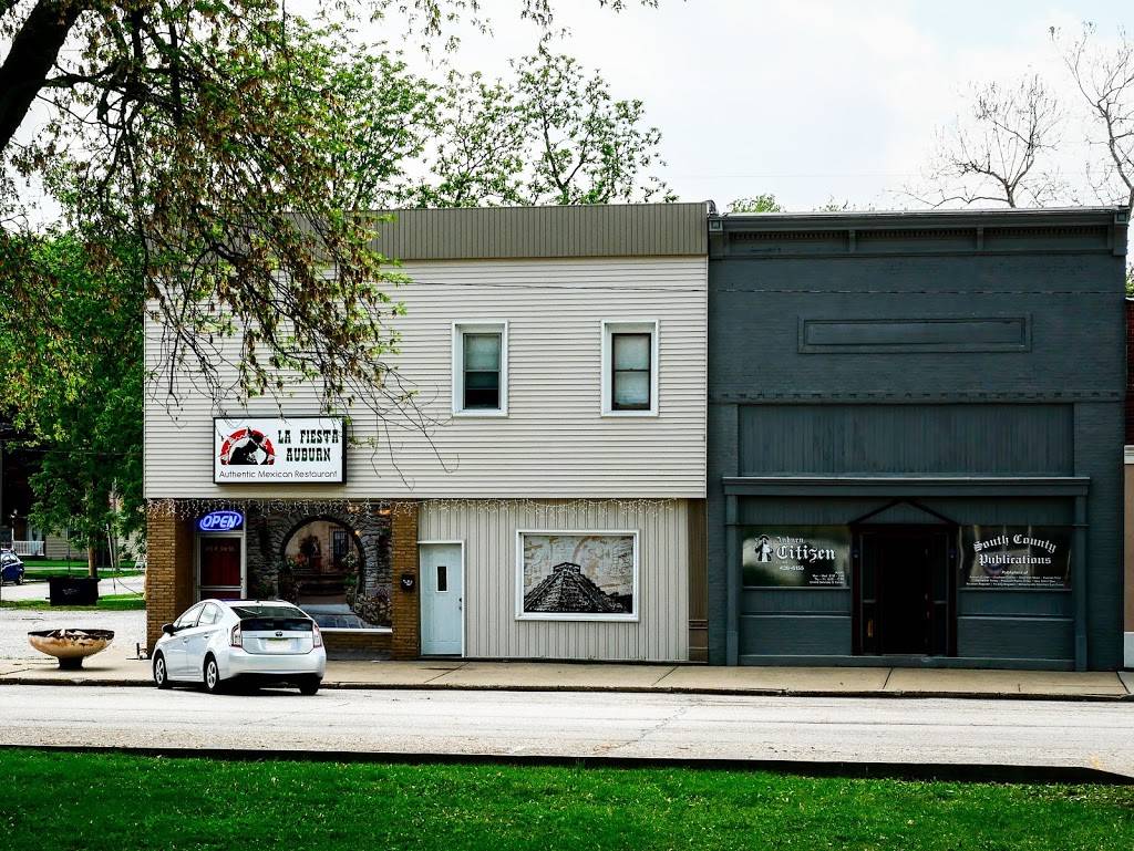 La Fiesta Auburn | restaurant | 106 N 5th St, Auburn, IL 62615, USA | 2179152200 OR +1 217-915-2200