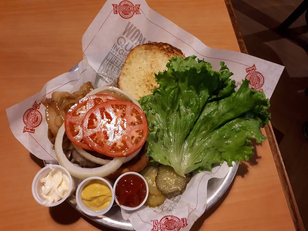 Fuddruckers | restaurant | 12535 S Apopka Vineland Rd, Orlando, FL 32836, USA | 4077781934 OR +1 407-778-1934