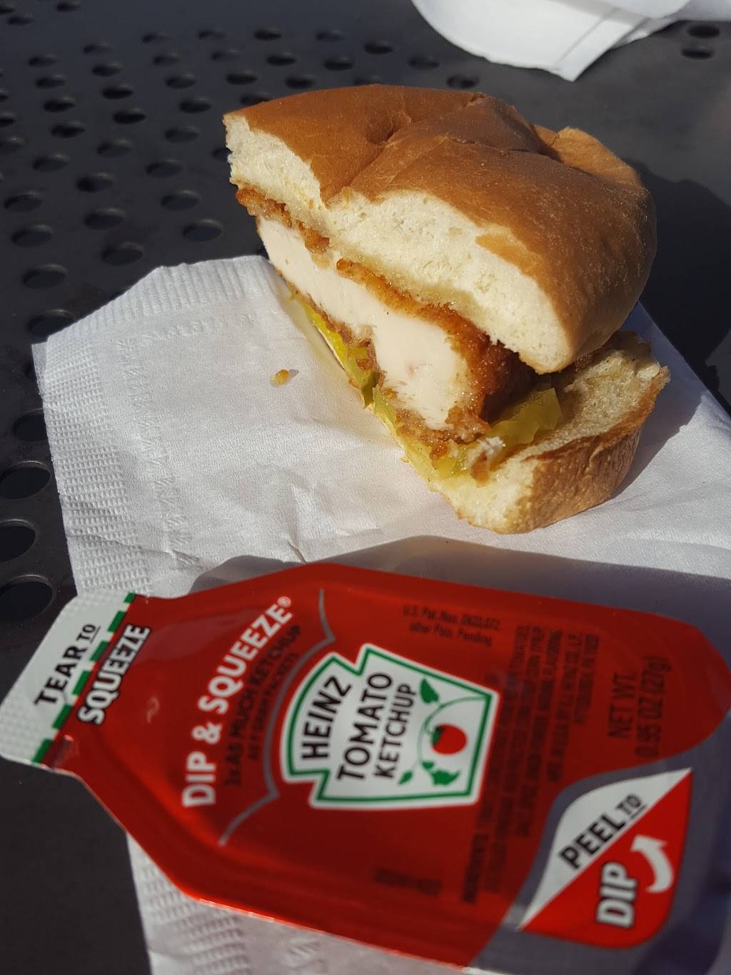 Chick-fil-A | restaurant | 1750 Travis Blvd, Fairfield, CA 94533, USA | 7074219631 OR +1 707-421-9631