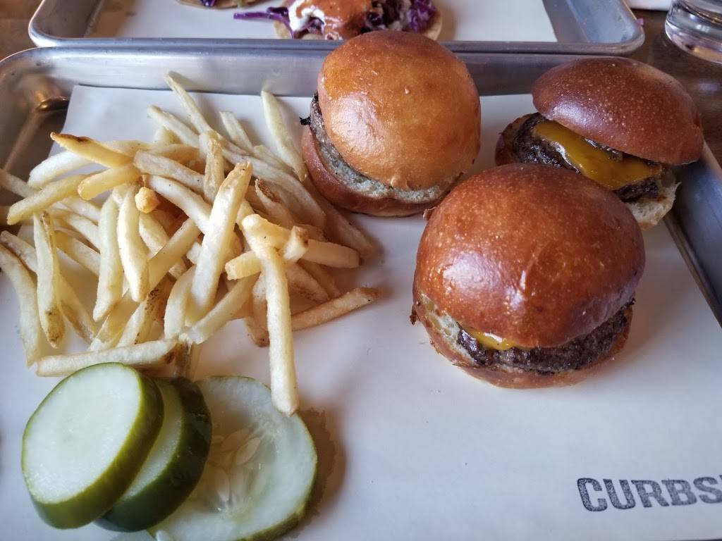 Curbside Eatery & Drinkery | restaurant | 8353 La Mesa Blvd, La Mesa, CA 91942, USA | 6198257759 OR +1 619-825-7759