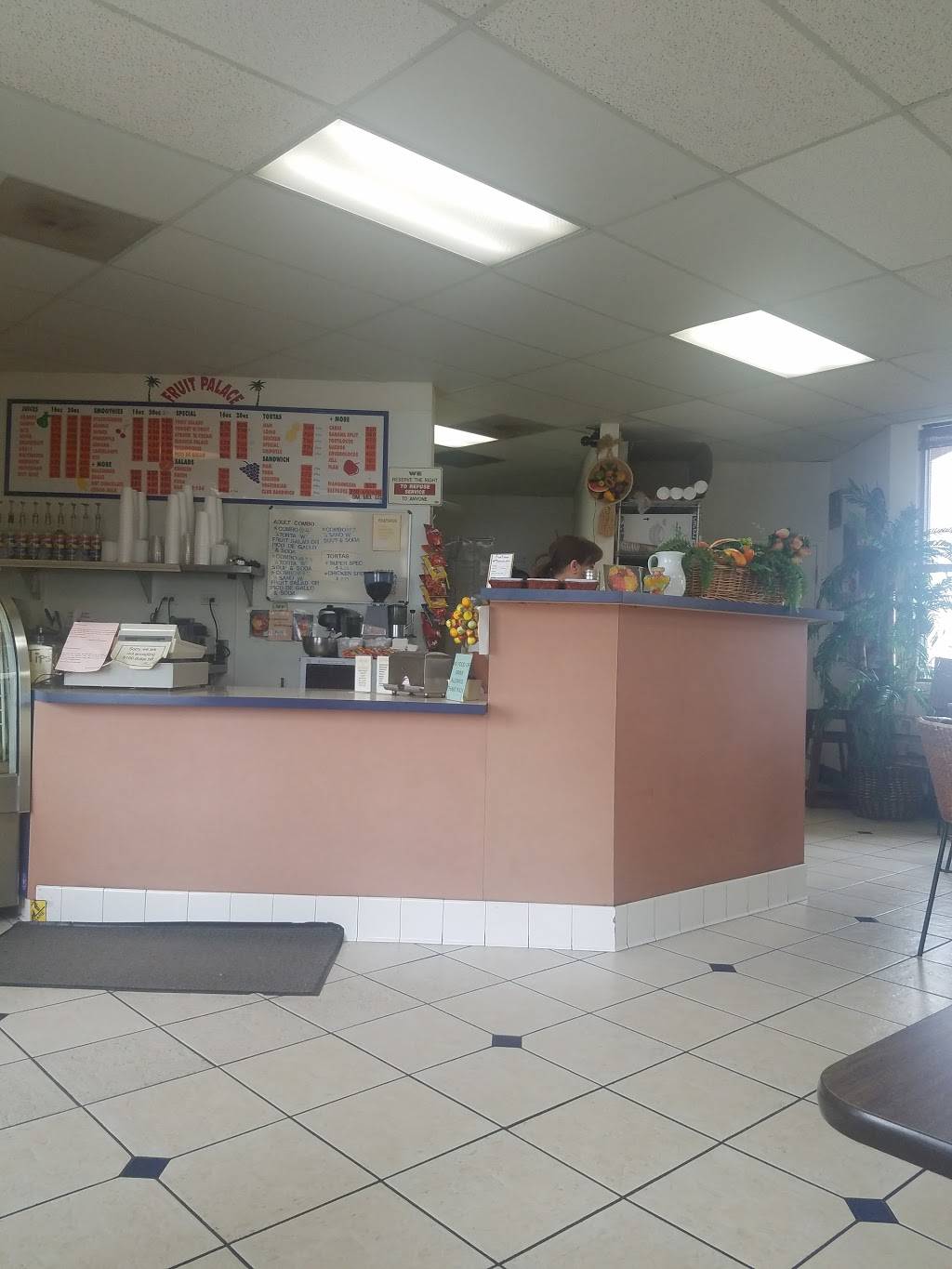 Fruit Palace | restaurant | 1290 Hollister St, San Diego, CA 92154, USA | 6195756945 OR +1 619-575-6945