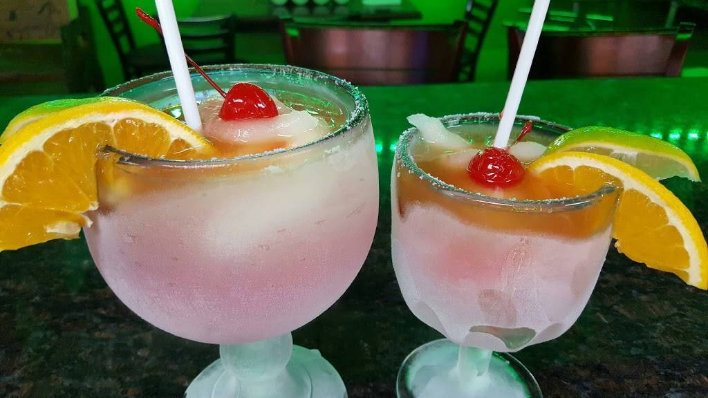 10 De Mayo Beaumont | restaurant | 8350 College St, Beaumont, TX 77707, USA | 4098614292 OR +1 409-861-4292