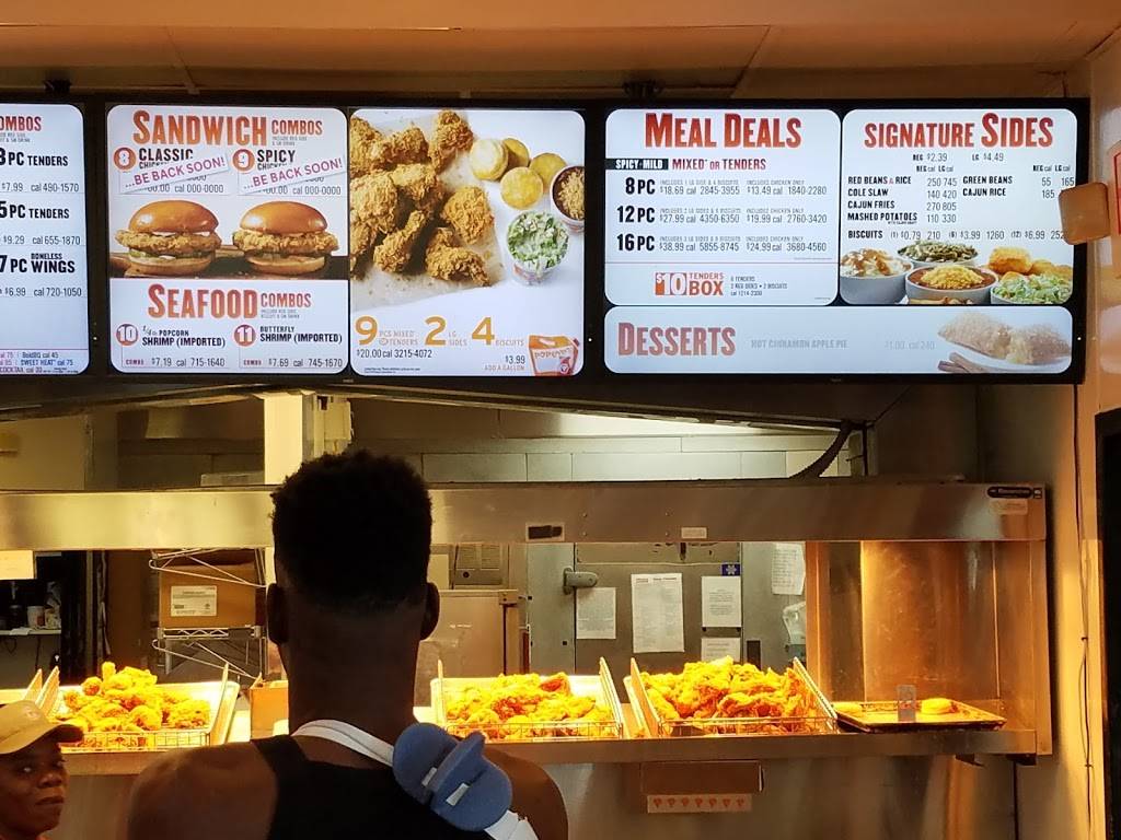 Popeyes Louisiana Kitchen | restaurant | 1910 N Market St, Shreveport, LA 71107, USA | 3186290365 OR +1 318-629-0365