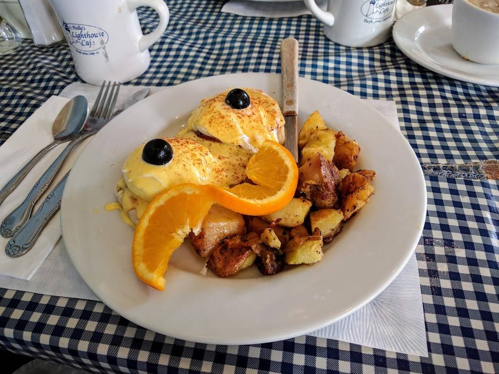 Hollys Lighthouse Cafe | cafe | 602 Lighthouse Ave, Pacific Grove, CA 93950, USA | 8313727006 OR +1 831-372-7006