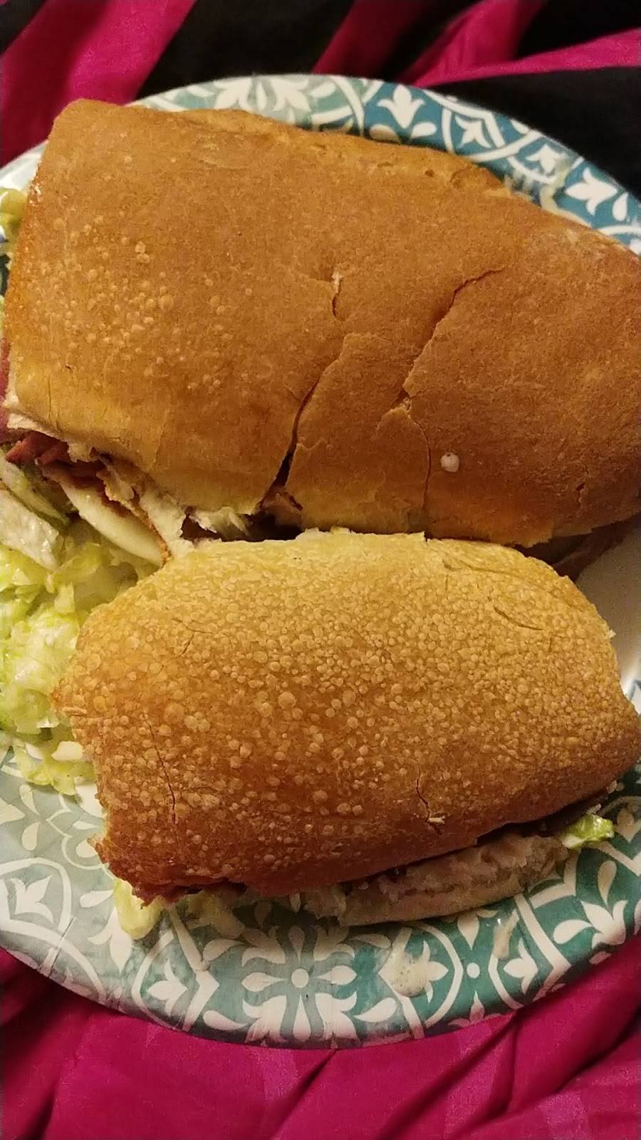 Aunt Cookies Sub Shop | restaurant | 76 Main St, Geneseo, NY 14454, USA | 5852432650 OR +1 585-243-2650