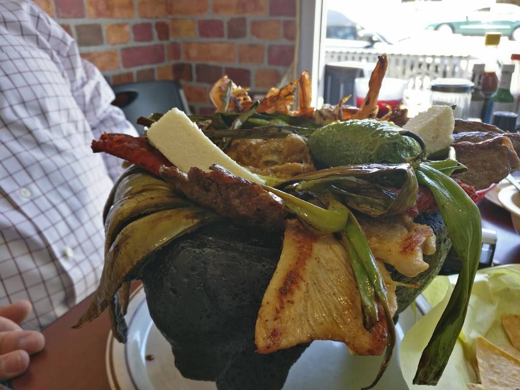 El Kiosko Mexican Grill | restaurant | 3534 E 1st St, Los Angeles, CA 90063, USA | 3232663301 OR +1 323-266-3301