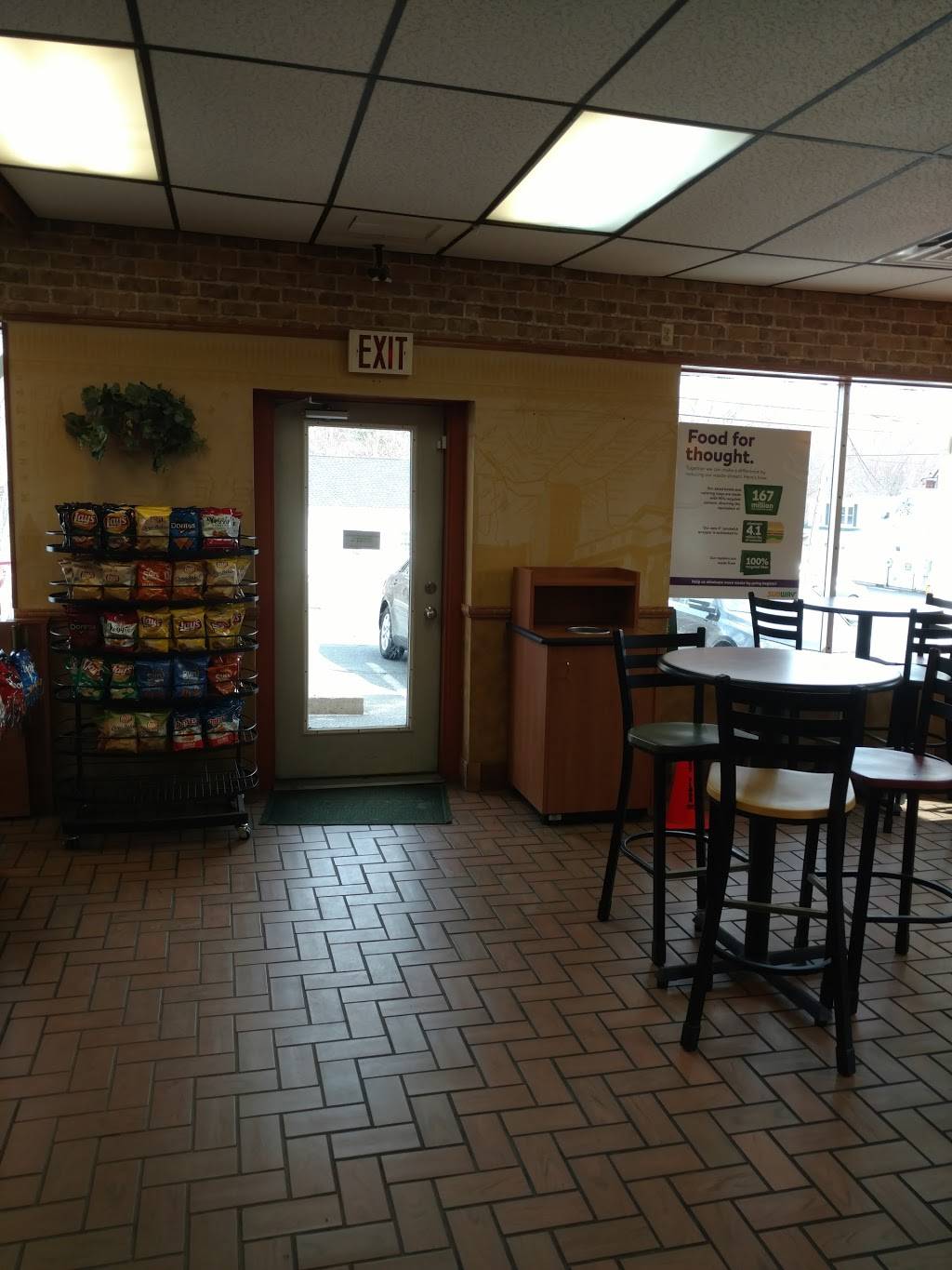 Subway | restaurant | 535 College Hwy, Southwick, MA 01077, USA | 4135690869 OR +1 413-569-0869