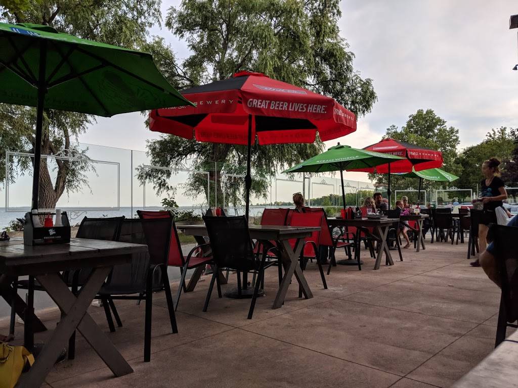 Sandbar On The Beach | restaurant | 45 Cedar Dr, Vittoria, ON N0E 1W0, Canada | 5194264009 OR +1 519-426-4009