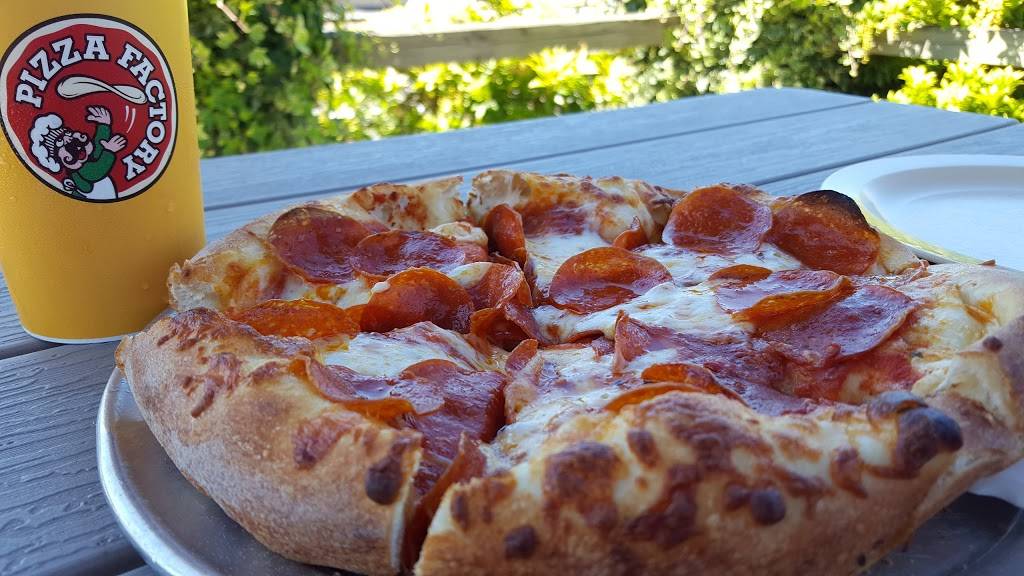 Pizza Factory | restaurant | 3219 Commercial Ave, Anacortes, WA 98221, USA | 3602931000 OR +1 360-293-1000