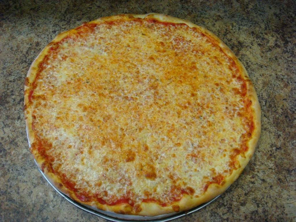 Ginos | restaurant | 1351 Forest Ave, Staten Island, NY 10302, USA | 7186827752 OR +1 718-682-7752