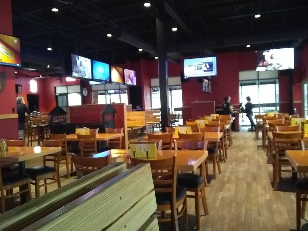 Masseys Pizza Sports Bar & Wings | meal takeaway | 152 Graceland Blvd, Columbus, OH 43214, USA | 6145056262 OR +1 614-505-6262