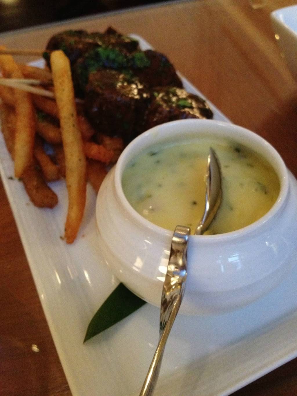 Bites | night club | 280 Vanderbilt Beach Rd, Naples, FL 34108, USA | 2395986644 OR +1 239-598-6644