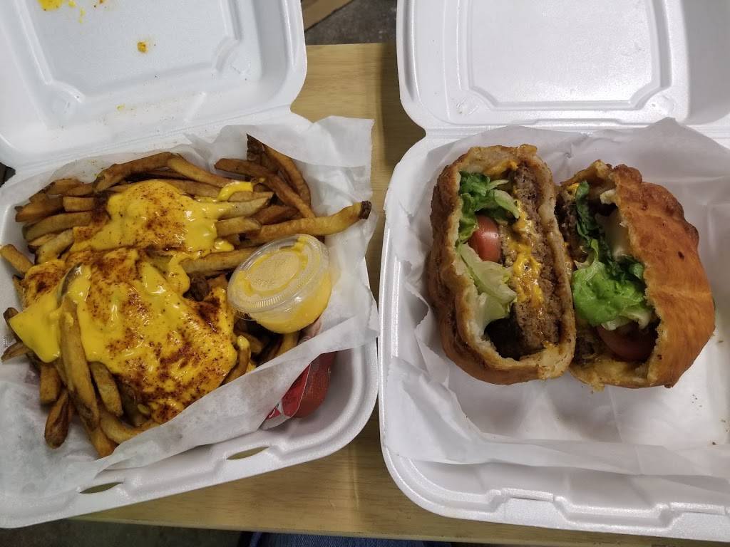 Shumans Homewood | restaurant | 7210 Frankstown Ave, Pittsburgh, PA 15208, USA | 4127276678 OR +1 412-727-6678