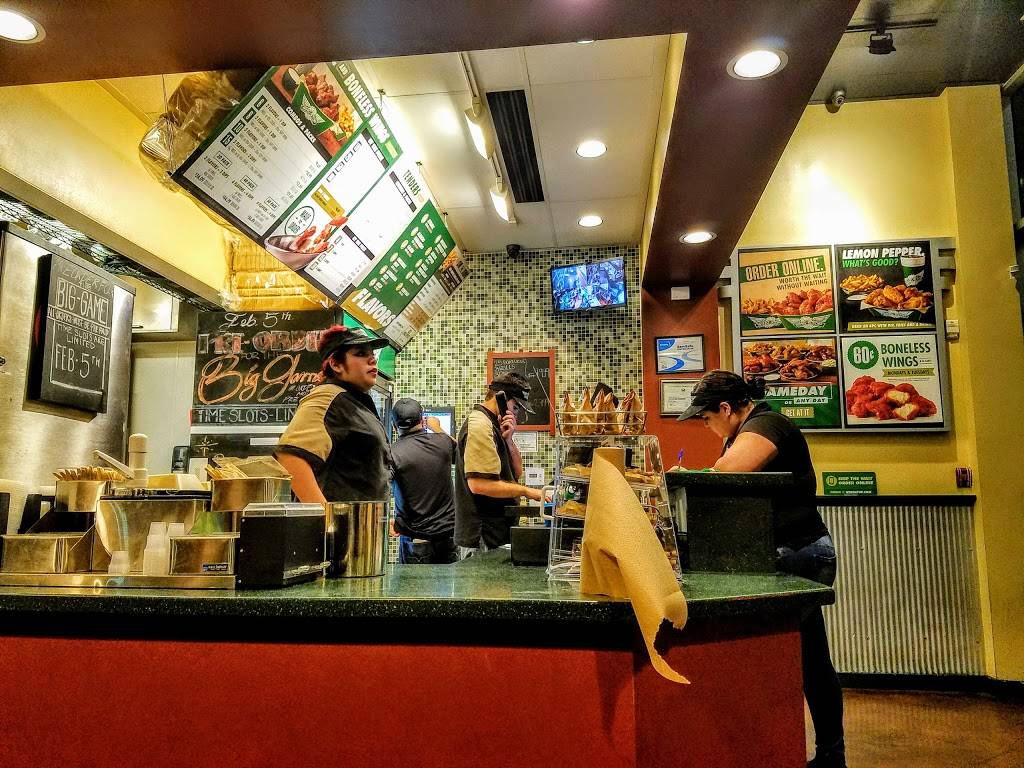 Wingstop | restaurant | 1110 Truman St #101, San Fernando, CA 91340, USA | 8183619464 OR +1 818-361-9464