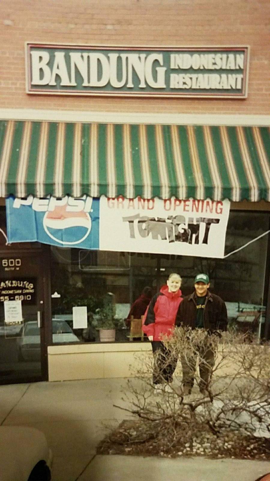 Bandung Indonesian Restaurant | restaurant | 600 Williamson St, Madison, WI 53703, USA | 6082556910 OR +1 608-255-6910