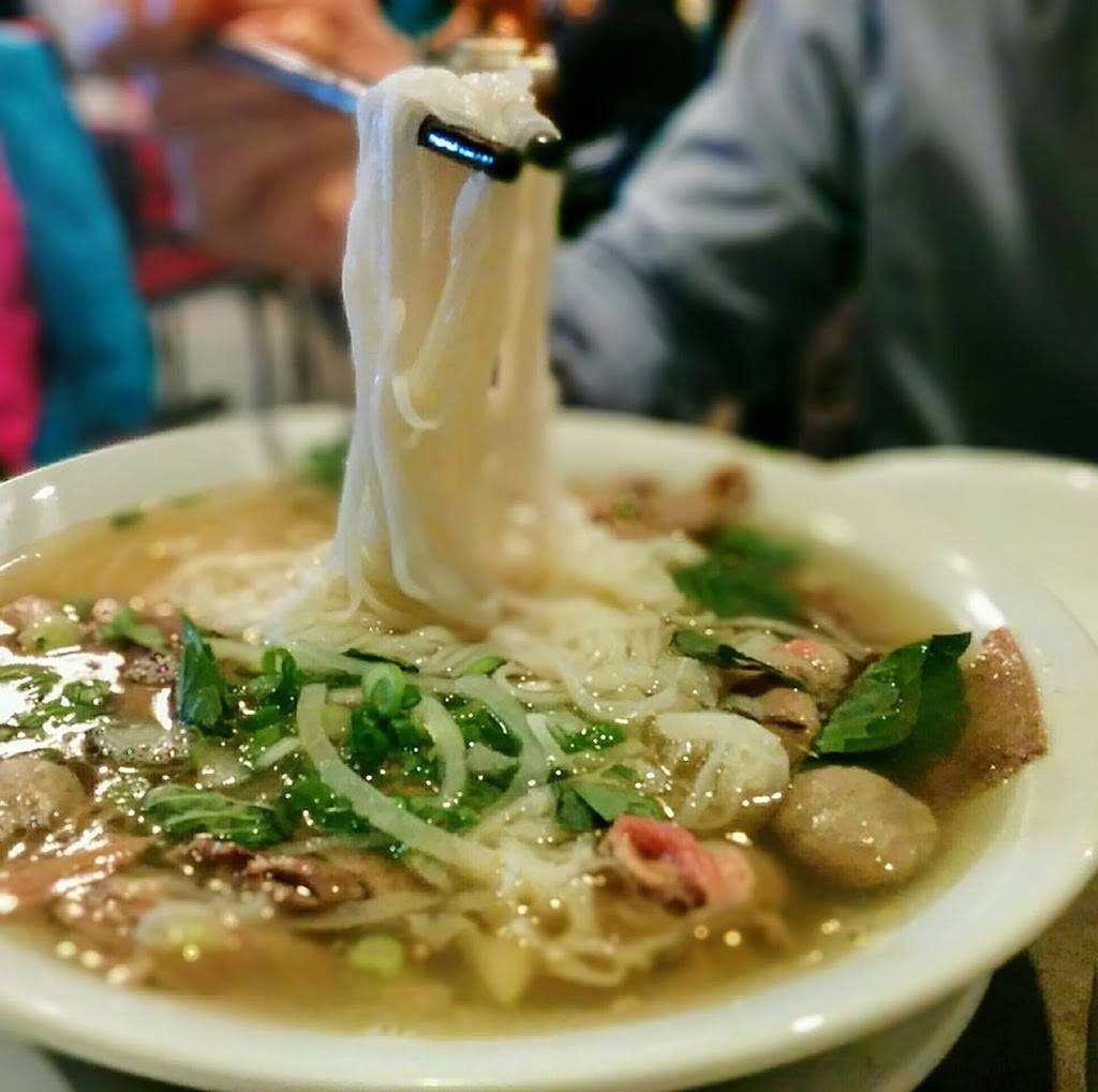 Pho Metro | meal takeaway | 50 Bur Oak Ave Unit 7, Markham, ON L6C 0A2, Canada | 9058886999 OR +1 905-888-6999