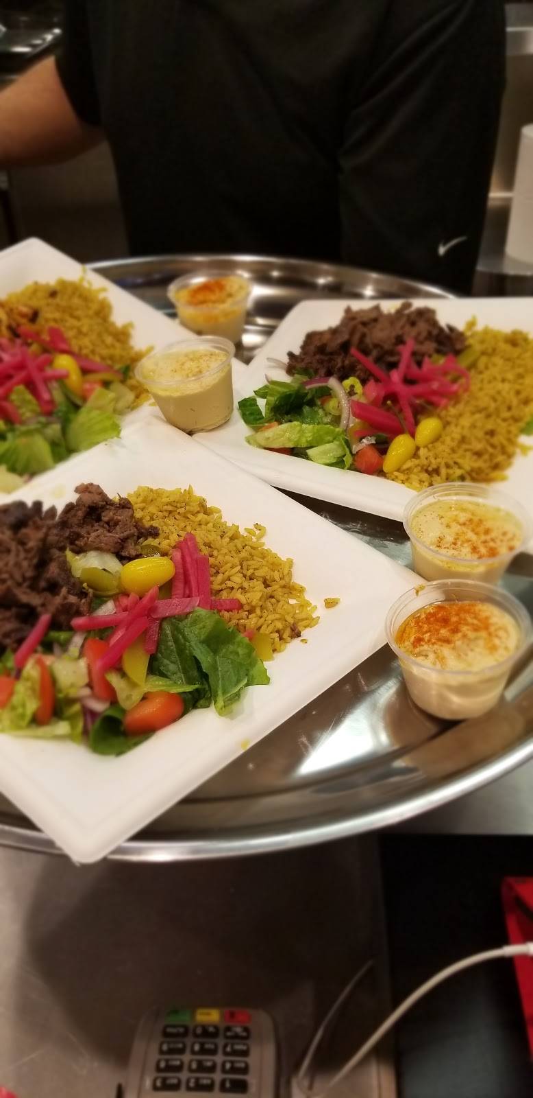 Azi Grill | restaurant | 245 N Moorpark Rd Suite C, Thousand Oaks, CA 91360, USA | 8053701470 OR +1 805-370-1470