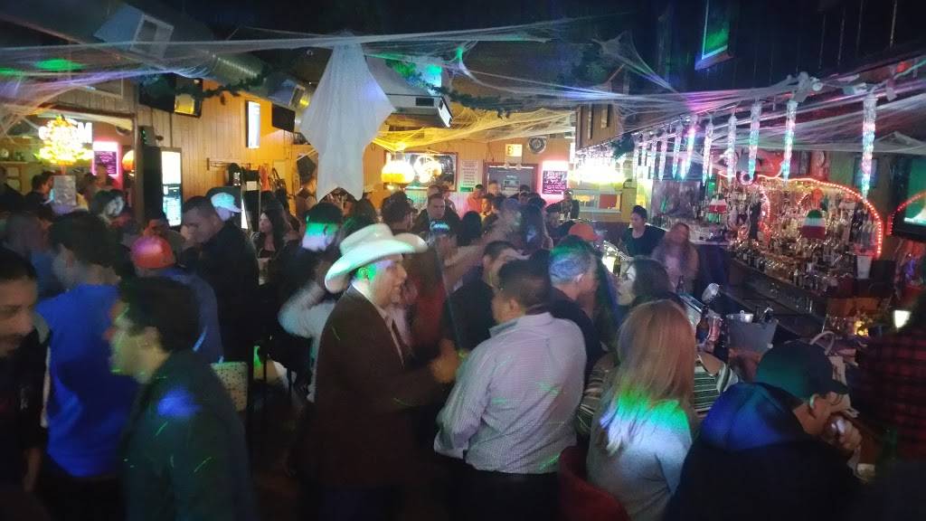 La Reyna Del Sur | restaurant | 1417 S Central Ave, Cicero, IL 60804, USA | 7082989479 OR +1 708-298-9479