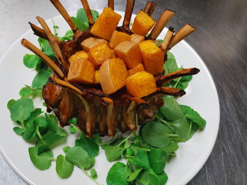 Old Time Chinese Cuisine 旧时光 | restaurant | C, 10 Mallard Rd #115, North York, ON M3B 0A7, Canada | 4167925365 OR +1 416-792-5365