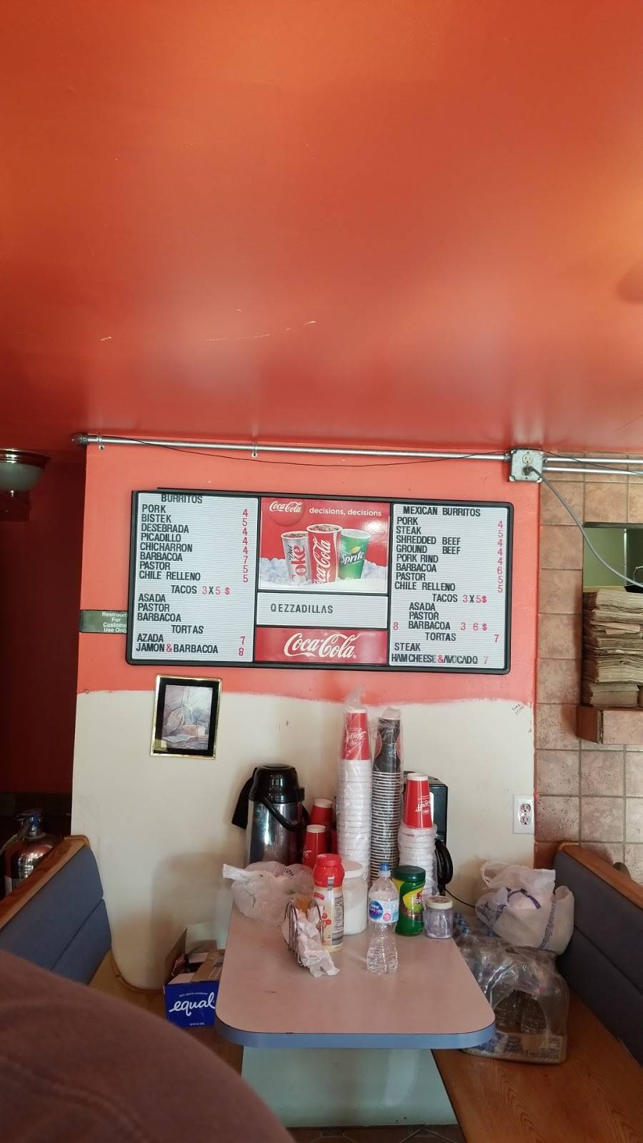 Willies Burritos | restaurant | 6106 St John Ave, Kansas City, MO 64123, USA | 8169165228 OR +1 816-916-5228