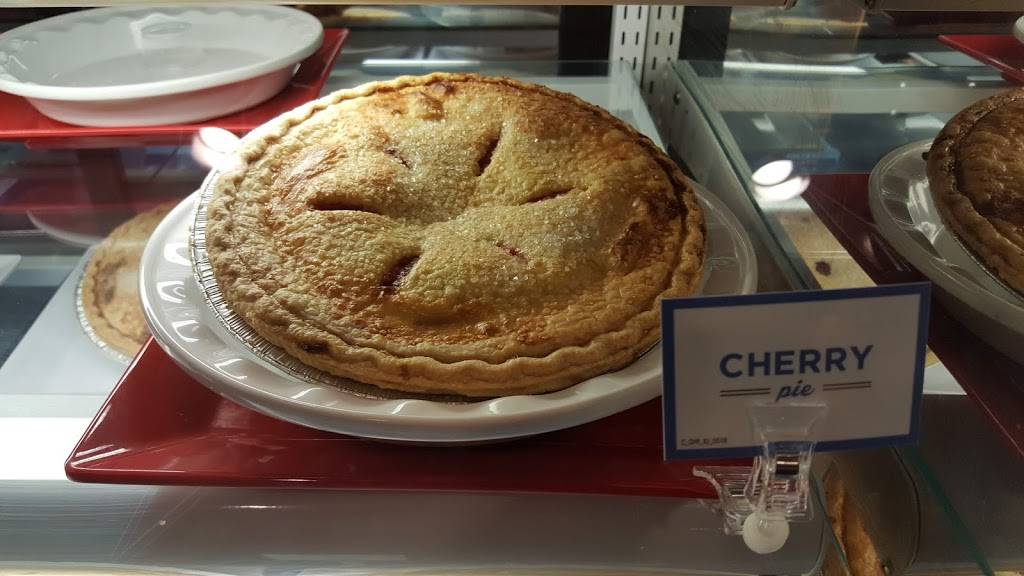 Village Inn | bakery | 2525 S 180th St, Omaha, NE 68130, USA | 4023330434 OR +1 402-333-0434