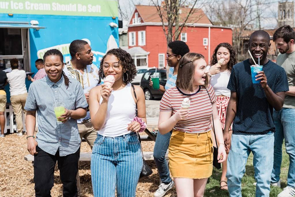 Green Man Twist | restaurant | 770 E McMillan St, Cincinnati, OH 45206, USA | 5139151065 OR +1 513-915-1065